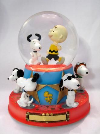 Peanuts Gang 50th Anniversary Musical Snow Globe | snoopn4pnuts.com