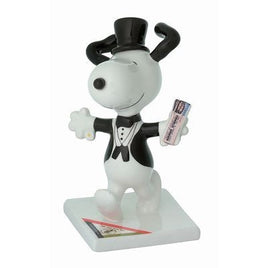 Peanuts On Parade - "Top Hat And Tail"