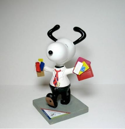 Peanuts On Parade - "Snoopy Delivers"