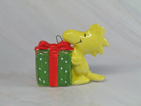 1978 Woodstock's Christmas Gift Ornament (Tail Repaired; Hanging Cord Included) - snoopn4pnuts.com