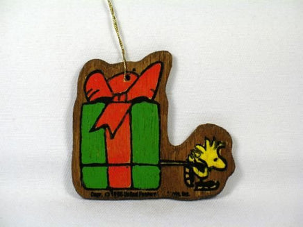 Peanuts Vintage Wood Christmas Ornament - Woodstock (Painted On One Side)